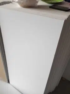 ĐÓNG, LÀM THẠCH CAO Ở BIÊN HÒA tấm thạch cao trắng in lụa 603*1206