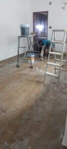 Tập trung dọn vệ sinh sau khi hoàn thiện công trình