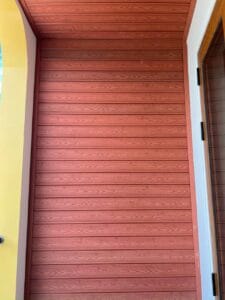 Trần gỗ nhựa ngoài trời giá rẻ