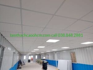 Thi công trần la phông thả giá rẻ là sự lựa chọn hàng đầu