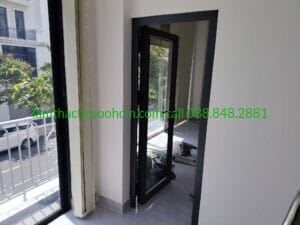 Vách thạch cao kết hợp nhôm kính