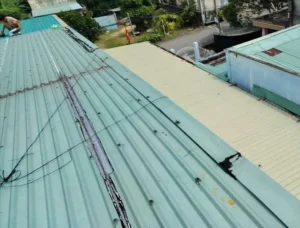 bắn keo chống dột cho nhà mái tôn quận 1 bắn keo chống dột cho nhà mái tôn quận 1